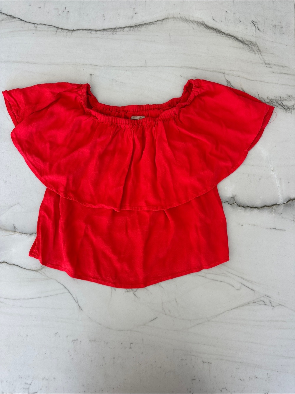 HOLDING HORSES Off-Shoulder Ruffle Crop Top - Bright Red